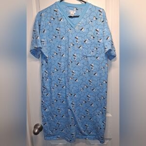 Nordstrom Light Blue V-Neck with Bee and Cloud Design Pajama Too